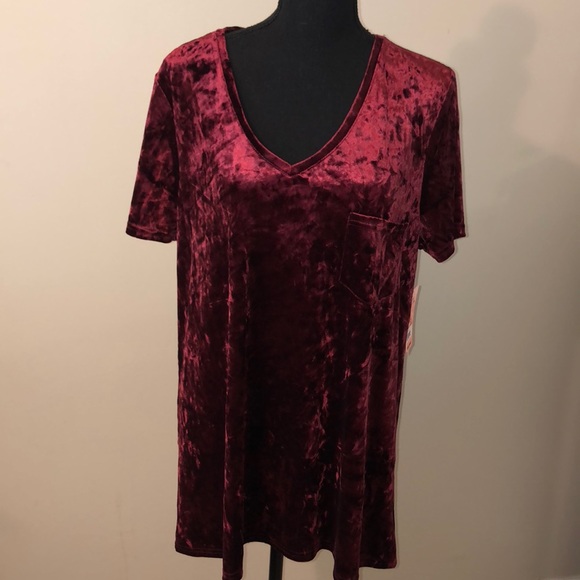 Bordeaux Tops - NWT Velvet top. Super cute and comfy